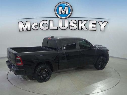 Diamond Black Crystal Pearlcoat 2024 RAM 1500 Laramie