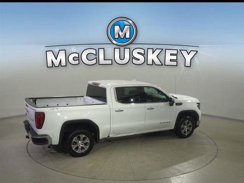 Summit White 2025 GMC Sierra 1500 SLT