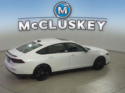 Platinum White Pearl 2023 Honda Accord Hybrid Sport-L