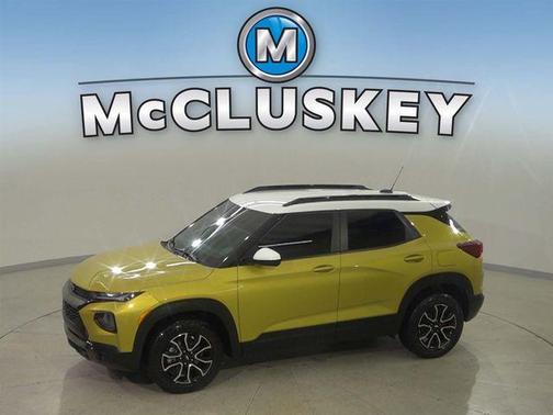Nitro Yellow Metallic 2023 Chevrolet Trailblazer ACTIV