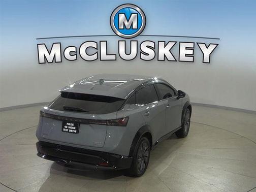 Boulder Gray Pearl 2023 Nissan ARIYA ENGAGE