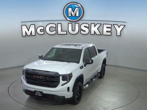 Summit White 2022 GMC Sierra 1500 AT4