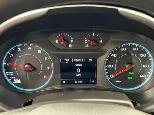 Summit White 2025 Chevrolet Malibu FWD 1LT
