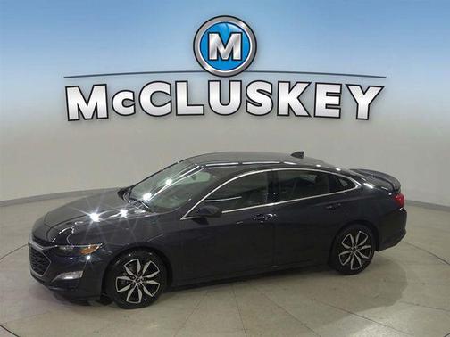 Dark Ash Metallic 2022 Chevrolet Malibu FWD RS