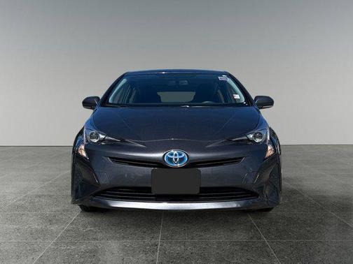 2016 Toyota Prius Two