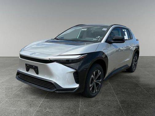 2025 Toyota bZ4X XLE