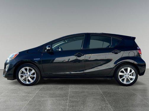 2016 Toyota Prius c Four