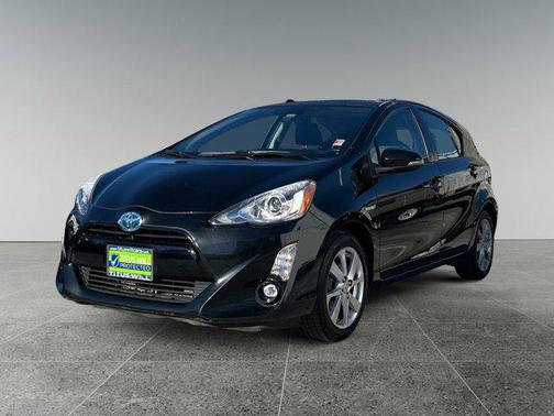 2016 Toyota Prius c Four