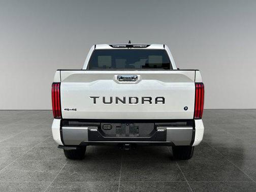 2023 Toyota Tundra Hybrid Capstone