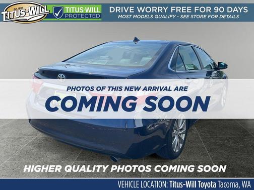 Parisian Night Pearl 2017 Toyota Camry XLE