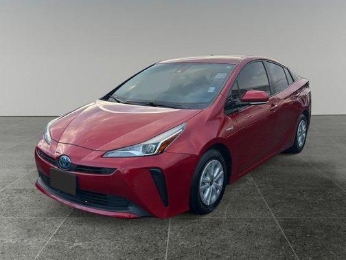 2019 Toyota Prius LE