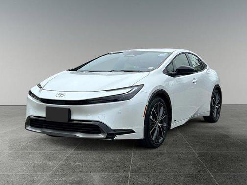 2023 Toyota Prius XLE