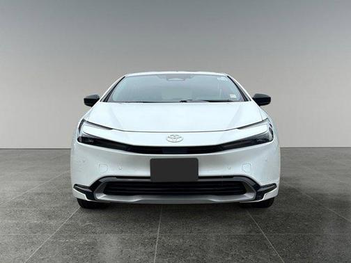2023 Toyota Prius XLE