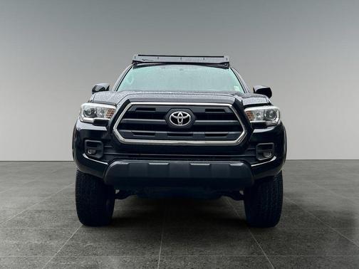 2017 Toyota Tacoma SR5