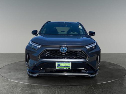 Blizzard Pearl/Midnight Black Metallic 2022 Toyota RAV4 Prime XSE