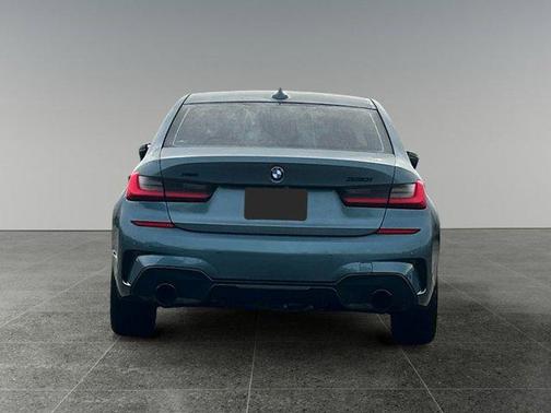 2021 BMW 330 xDrive