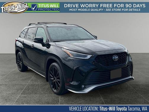 Midnight Black Metallic 2023 Toyota Highlander XSE