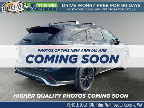 Midnight Black Metallic 2023 Toyota Highlander XSE