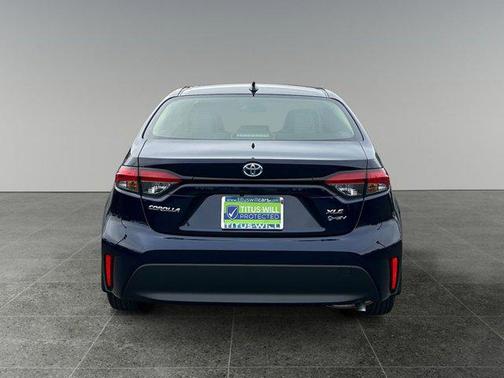 2025 Toyota Corolla Hybrid XLE