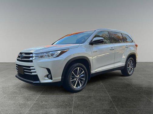 2019 Toyota Highlander Hybrid XLE