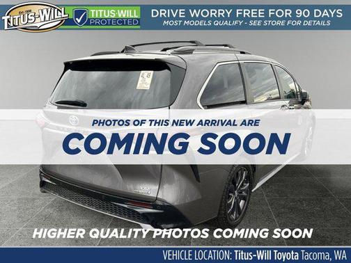 2022 Toyota Sienna XSE 7 Passenger