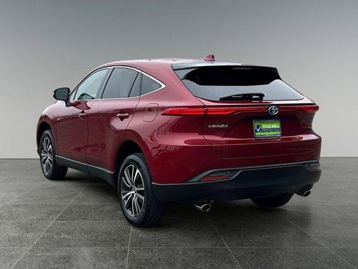 2023 Toyota Venza LE