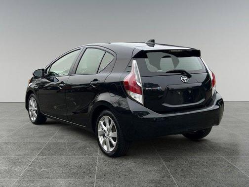 2016 Toyota Prius c Four