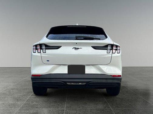 2022 Ford Mustang Mach-E Select