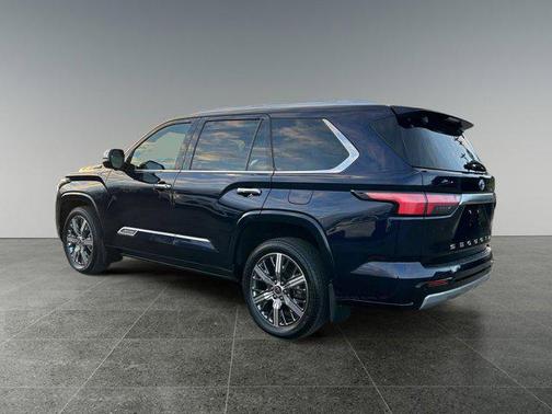 2023 Toyota Sequoia Capstone