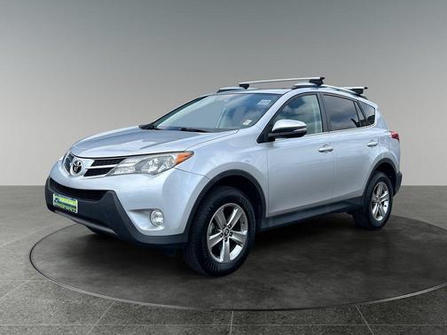 Classic Silver Metallic 2015 Toyota RAV4 XLE