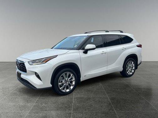 2023 Toyota Highlander Hybrid Limited