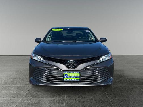 2018 Toyota Camry XLE