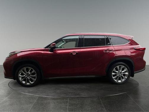 Pearl 2020 Toyota Highlander Limited