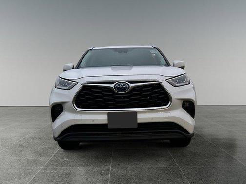 2021 Toyota Highlander Hybrid Limited