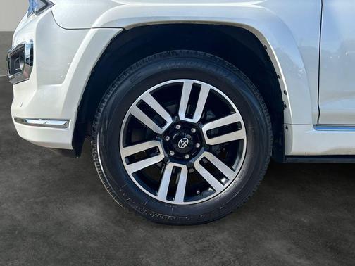 Blizzard Pearl 2021 Toyota 4Runner Limited