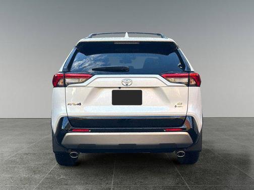 2025 Toyota RAV4 Hybrid SE