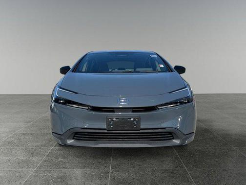 2023 Toyota Prius LE