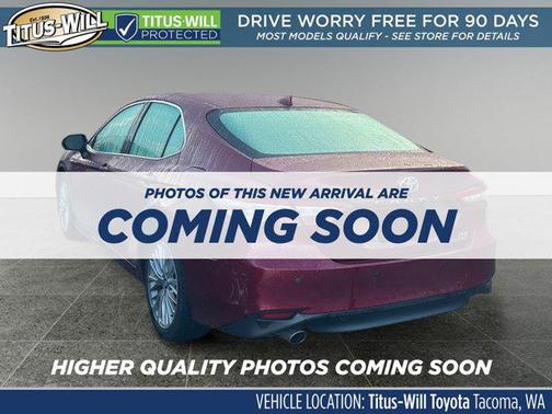 2020 Toyota Camry Hybrid XLE