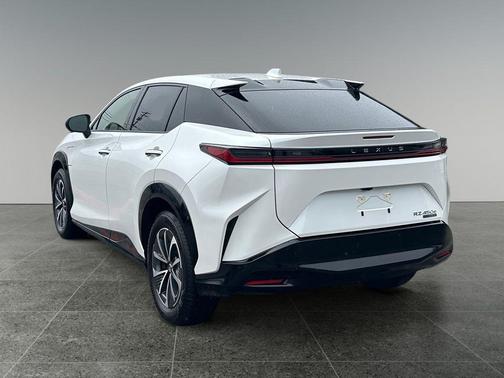 Eminent White Pearl 2024 Lexus RZ 450e Premium