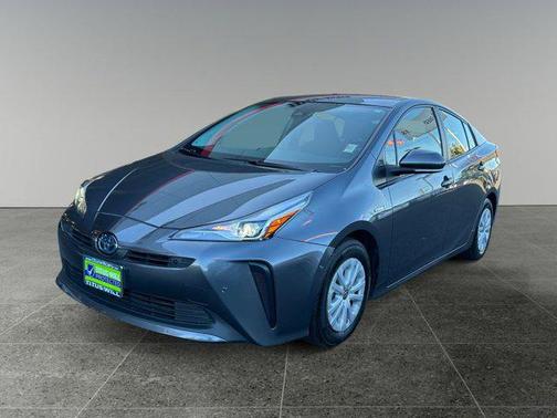 2021 Toyota Prius LE