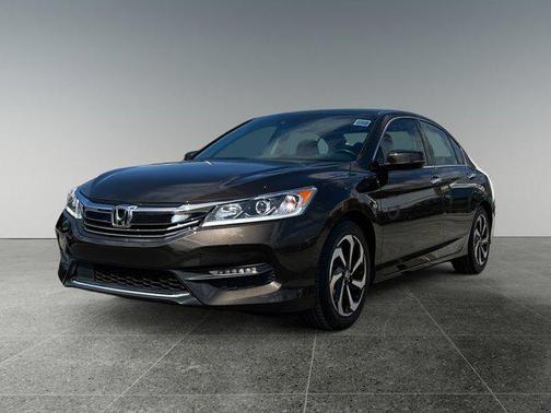 2017 Honda Accord EX-L w/Navigation & Honda Sensing