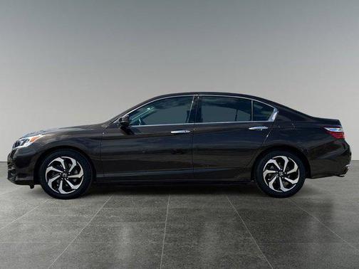 2017 Honda Accord EX-L w/Navigation & Honda Sensing