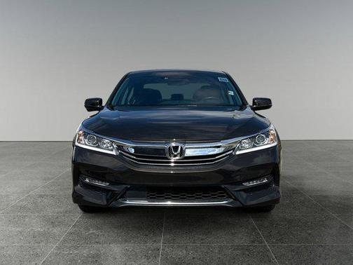 2017 Honda Accord EX-L w/Navigation & Honda Sensing