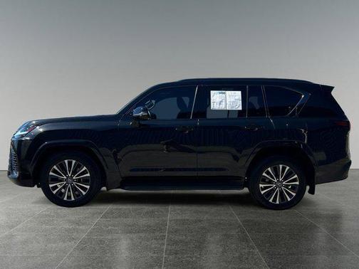 2022 Lexus LX 600 Premium