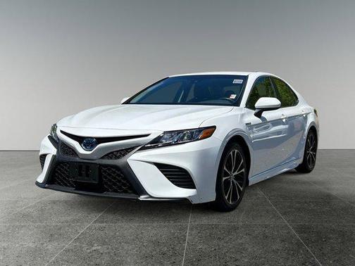 2018 Toyota Camry Hybrid SE