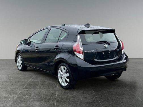 2016 Toyota Prius c Four