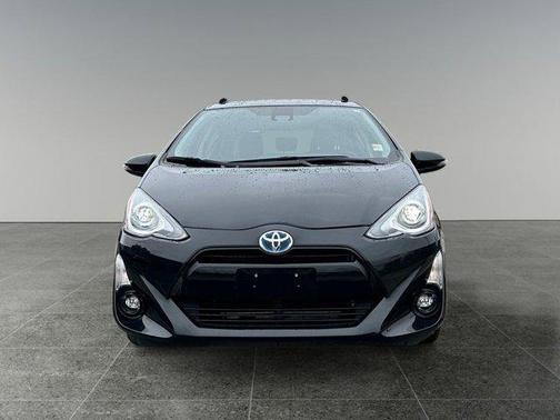 2016 Toyota Prius c Four