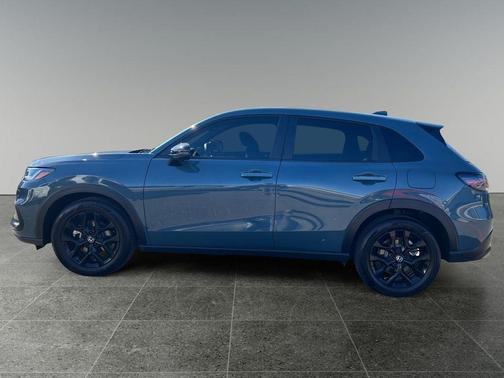 Nordic Forest Pearl 2025 Honda HR-V AWD Sport