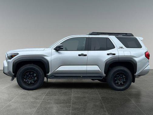 2025 Toyota 4Runner TRD Off Road