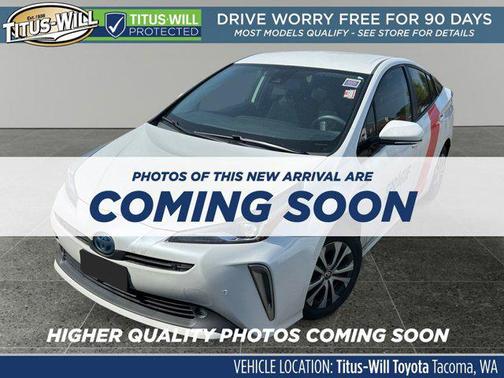 2019 Toyota Prius LE